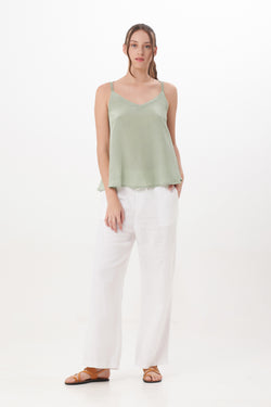 Mala Pant in White